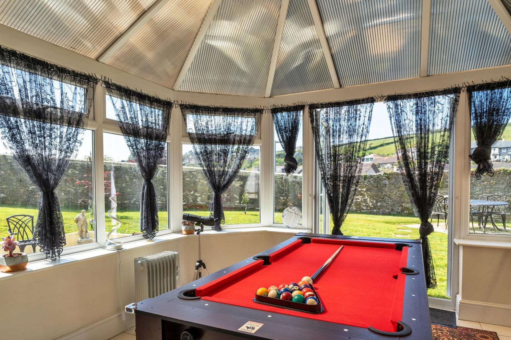 Finest Retreats - Nicely Tucked Away Cottage ทอร์พอยท์ ภายนอก รูปภาพ
